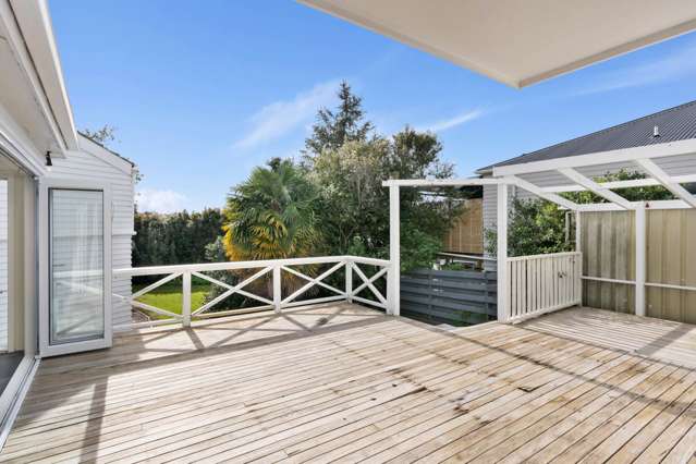 4 Winscombe Street Belmont_2