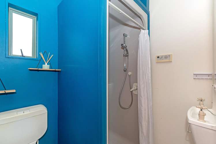 12 Ruru Avenue Lytton West_16