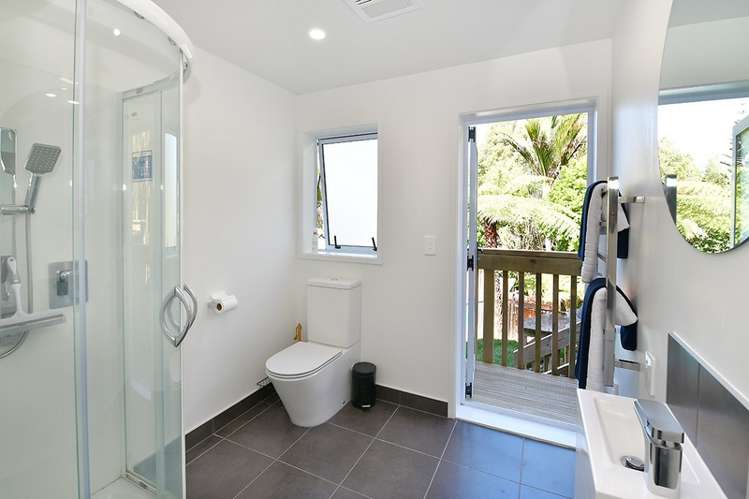 13 Woodcote Drive Glenfield_12