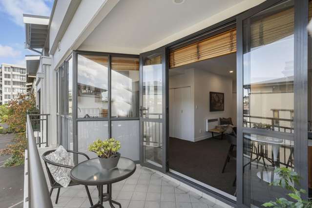 2B/9 Furneaux Way Remuera_2