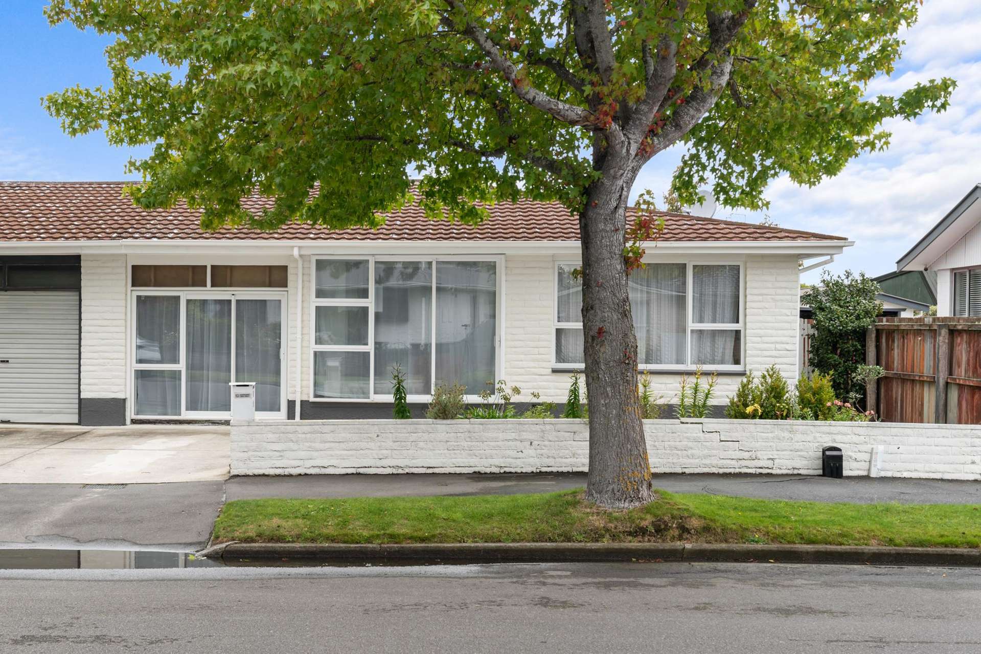 1/6 Valerie Place Redwood_0