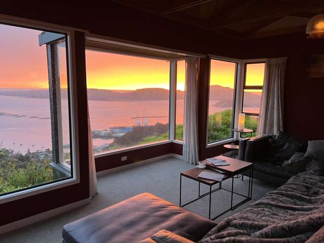 Address withheld Careys Bay_1