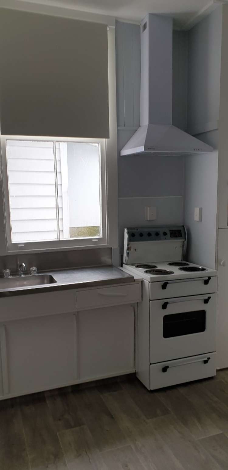 2/106 Arthur Street 10051_3