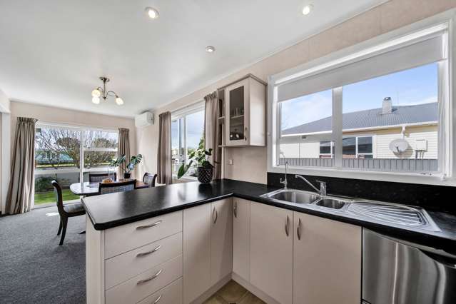 77 Blake Street Waitara_4