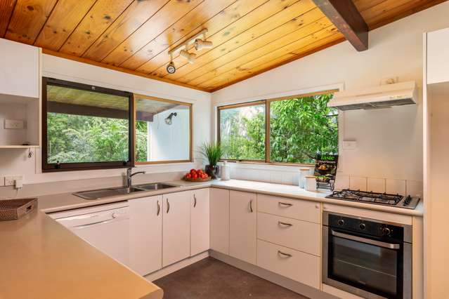 18 Kawaka Street Titirangi_4