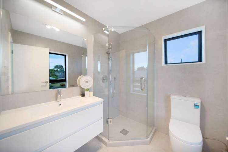 32a Tupaki Place Pakuranga Heights_17