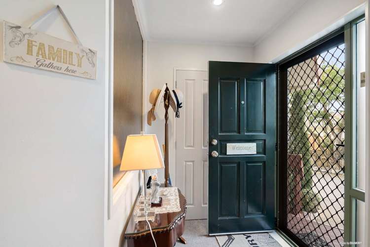 1/14 Central Park Drive Te Atatu South_7