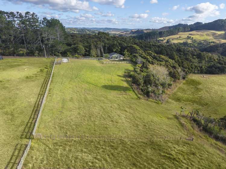 1223 Old North Road Waimauku_28