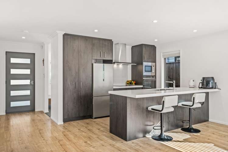 19 Papa Orchard Drive Kumeu_17