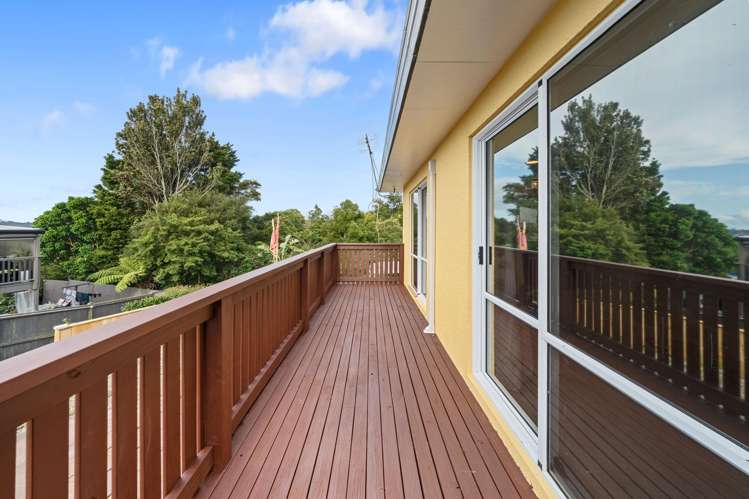 2/10 Lyell Court Clover Park_14