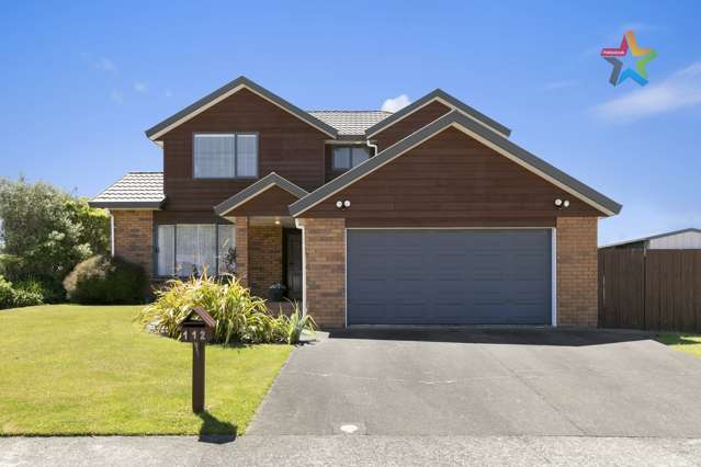 112 Redvers Drive Belmont_1