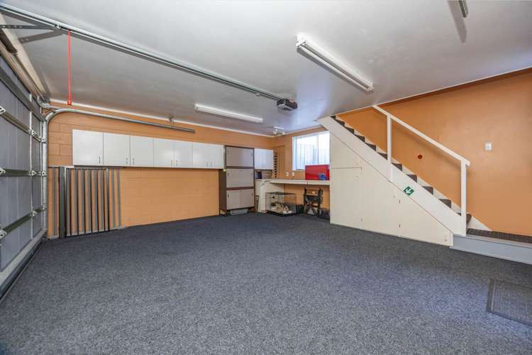 3/8 West Lynn Road Titirangi_16