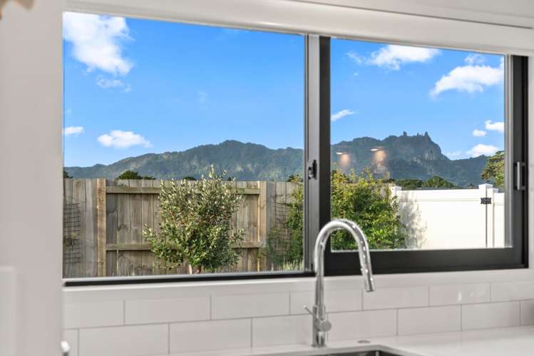 4 Te Taniwha Road One Tree Point_8