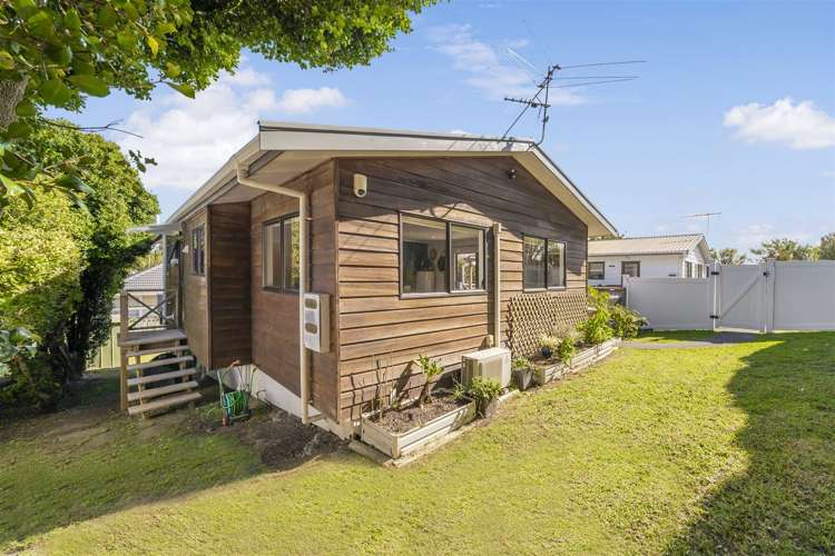 1/80 Kervil Avenue Te Atatu Peninsula_21