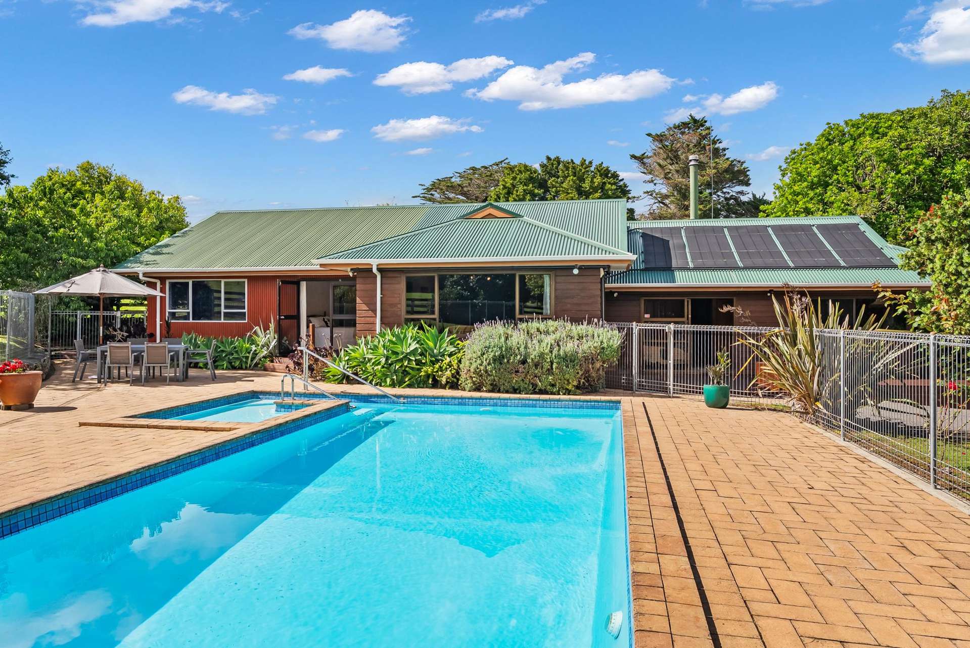 111A Newton Road Maungatapere_0