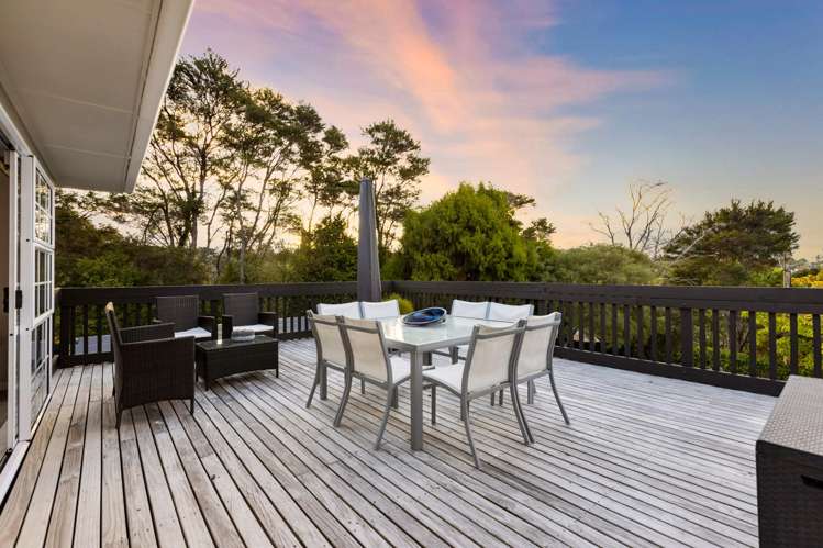 8 Konini Road Titirangi_1