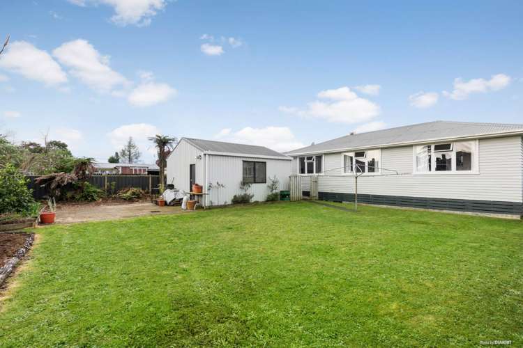5 Salas Place Papakura_9
