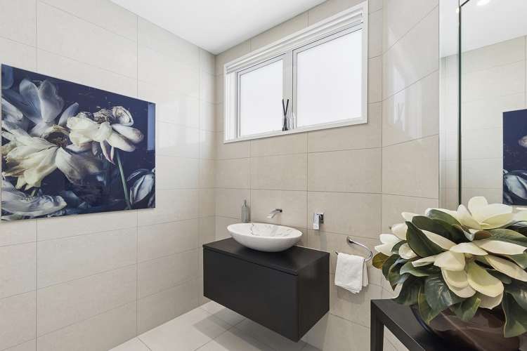 10 Countess Close Maupuia_22