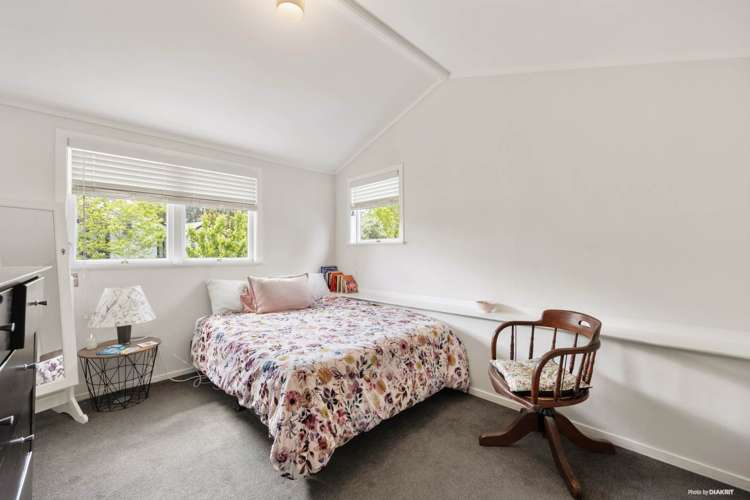 18 Richardson Road Mt Albert_9