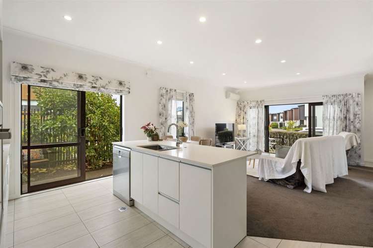 5 Frank Gill Road Hobsonville_11