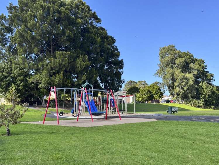 A/40 Starforth Place Henderson_18