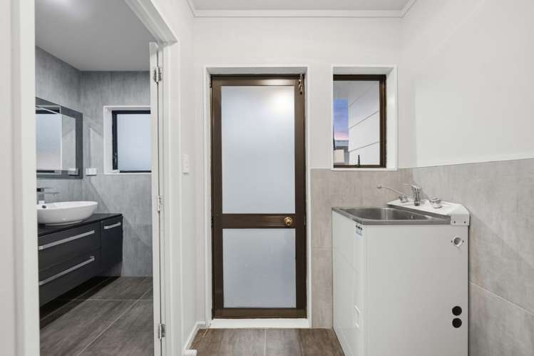 1 Dalmahoy Place Wattle Downs_14