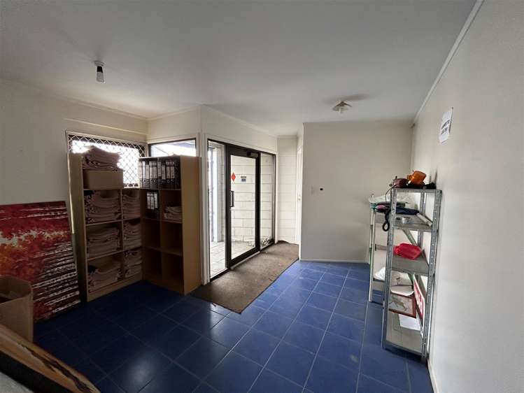 Unit 5, 319 Neilson Street Onehunga_5