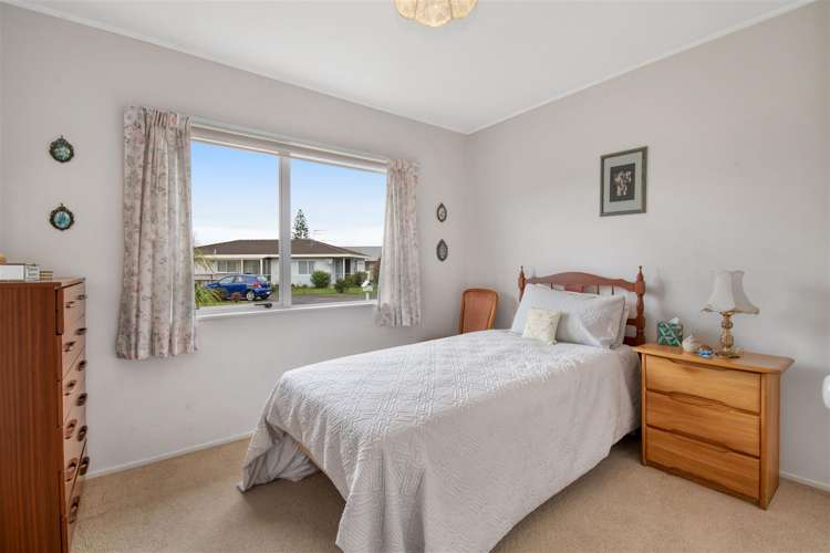 21 Ruby Place Orewa_11