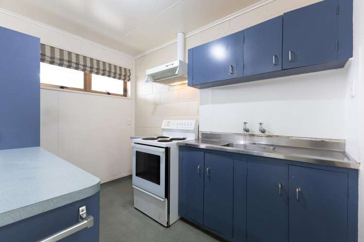 6 Fordyce Court West End_1