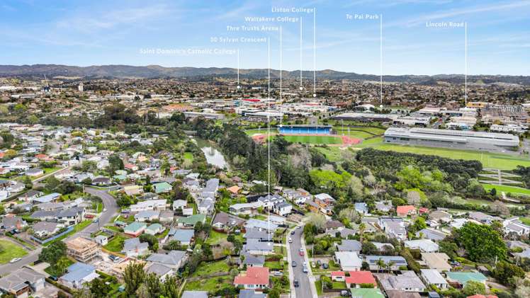 30 Sylvan Crescent Te Atatu South_25