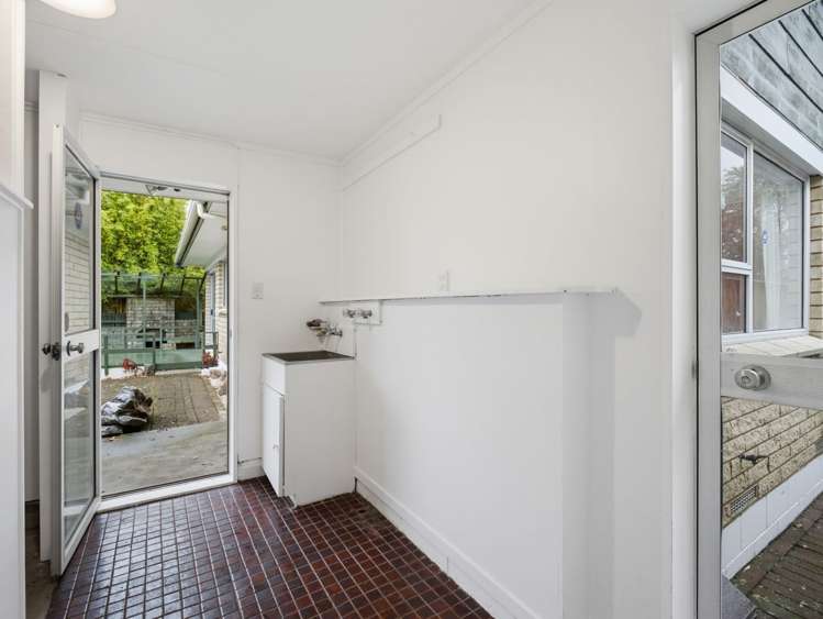 3 Rika Place Kawaha Point_14