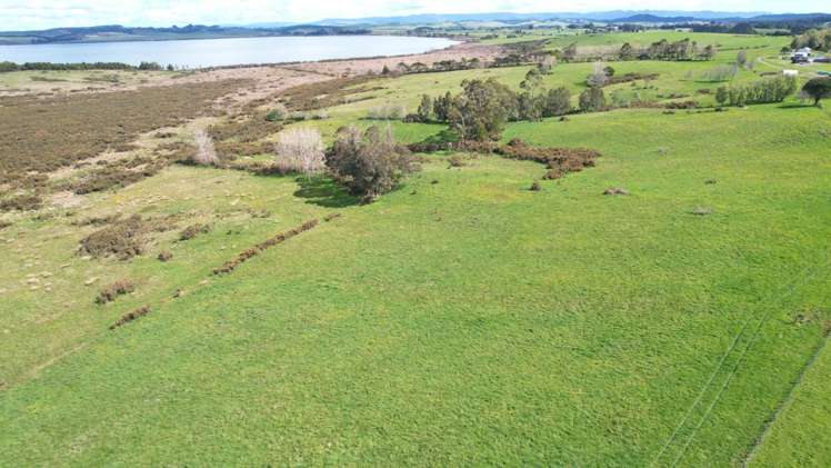 00 Lake Road Okaihau_9