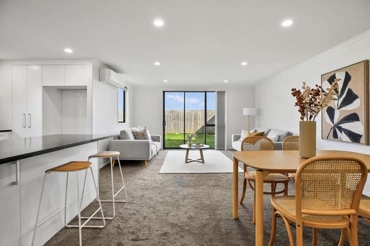 2/6 Ekara Road Flagstaff_5