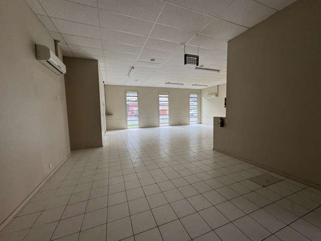 83 Eastern Hutt Road Taita_3