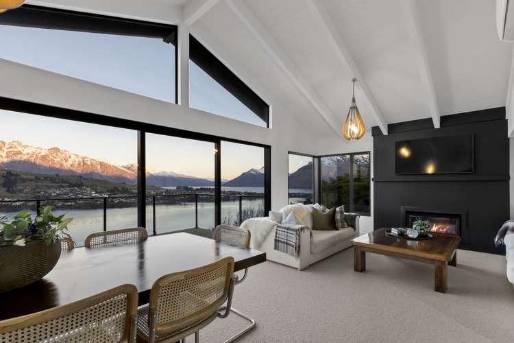 11 Sunrise Lane Queenstown_3
