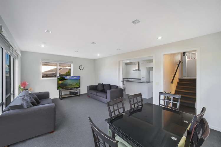 12 Cairnsvale Rise Manurewa_3