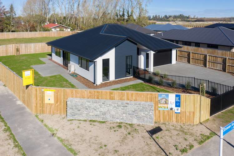 1 Strowan Avenue Elgin_23