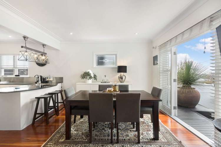 64a Bassett Road Remuera_8