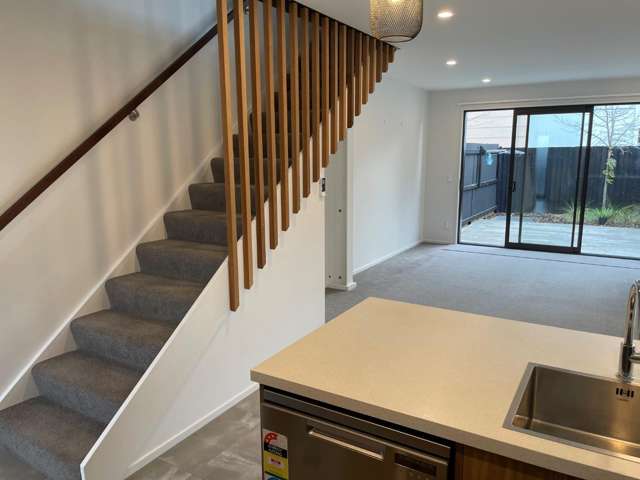 30 Church Square 1380_2