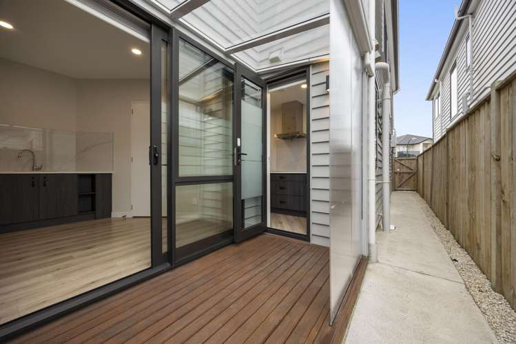 1 Repehina Road Flat Bush_36