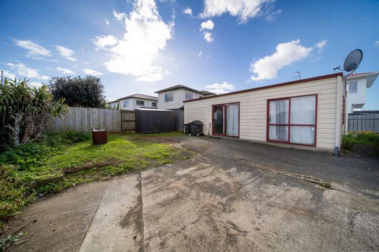 14 Ashley Avenue Mangere East_16