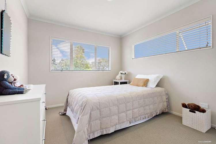 3 Pine Harbour Parade Beachlands_16