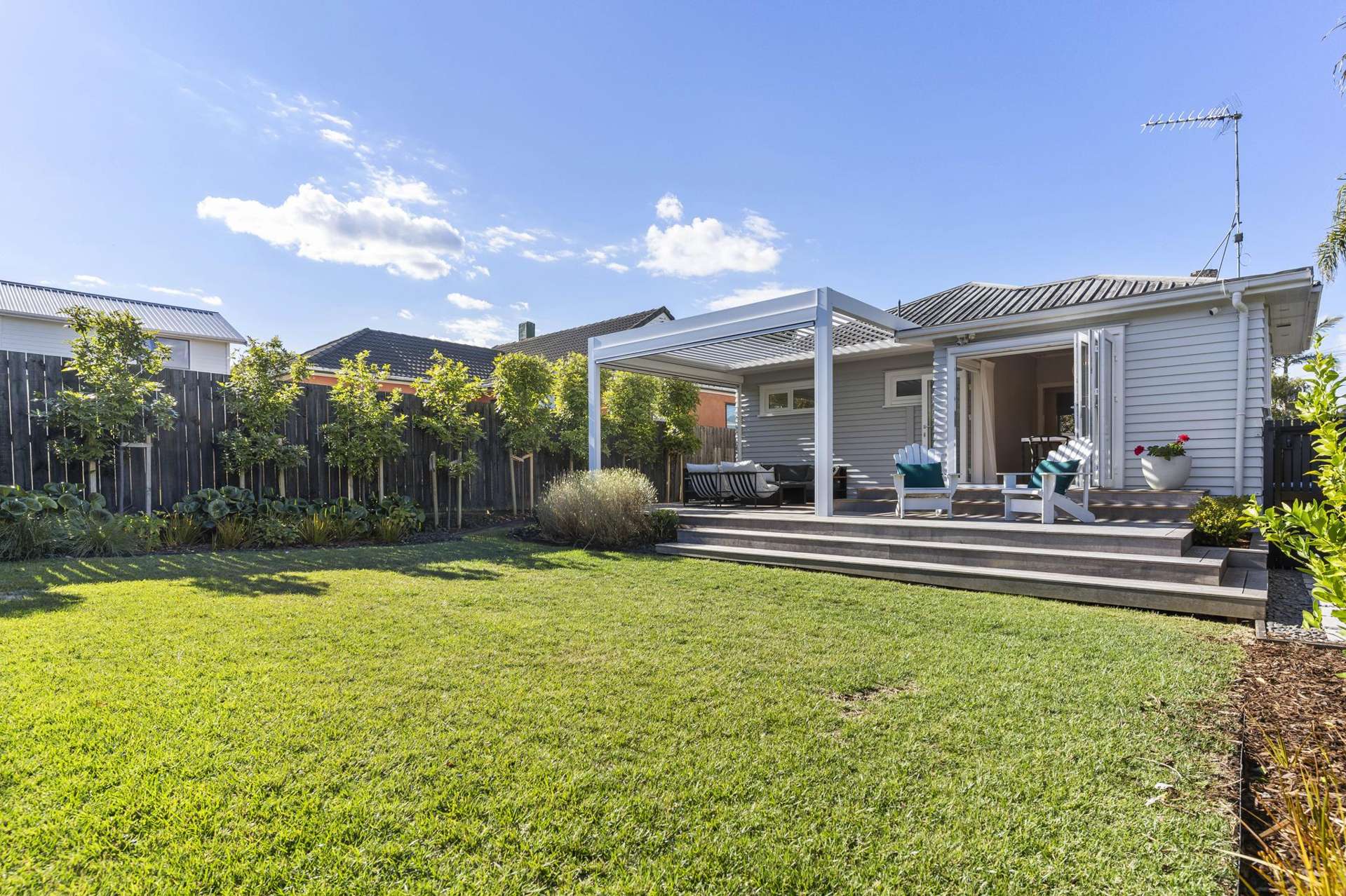 8 Houpara Street One Tree Hill_0