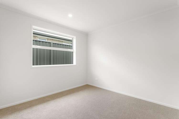 11 Hammick Crescent Pyes Pa_9