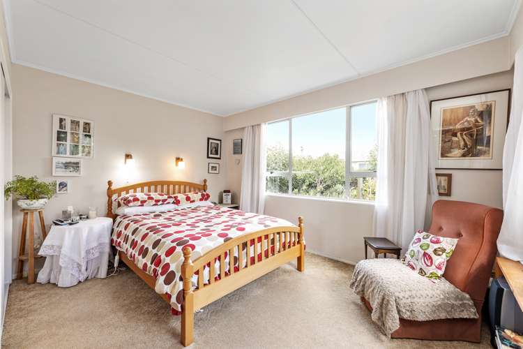 5a Newbourne Crescent Redwoodtown_8