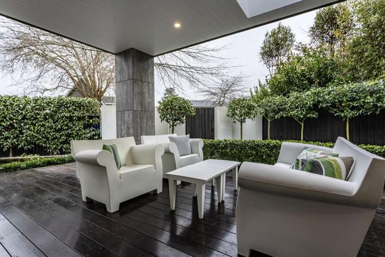2 Snowdon Road Fendalton_24