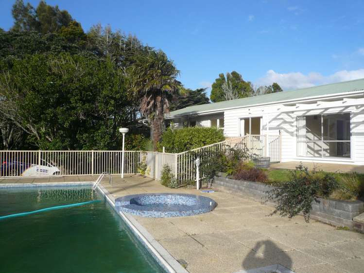 167 Redoubt Road Flat Bush_14