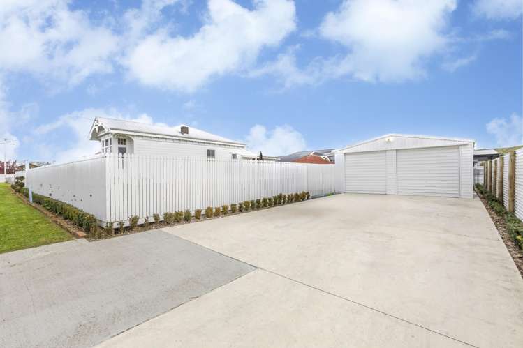 1 Russell Street Otane_20