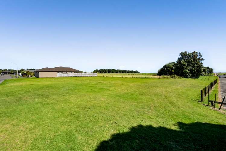 25 Dolphin Parade Bell Block_13