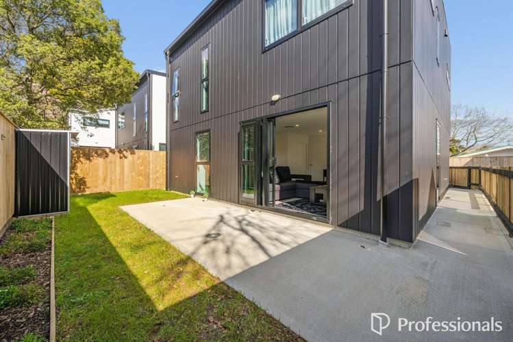 14 Elina Way Heretaunga_21